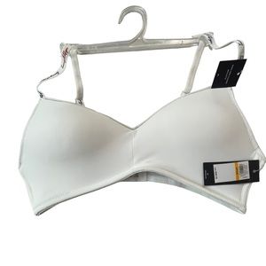 Tommy Hilfiger wire free padded bra size Small